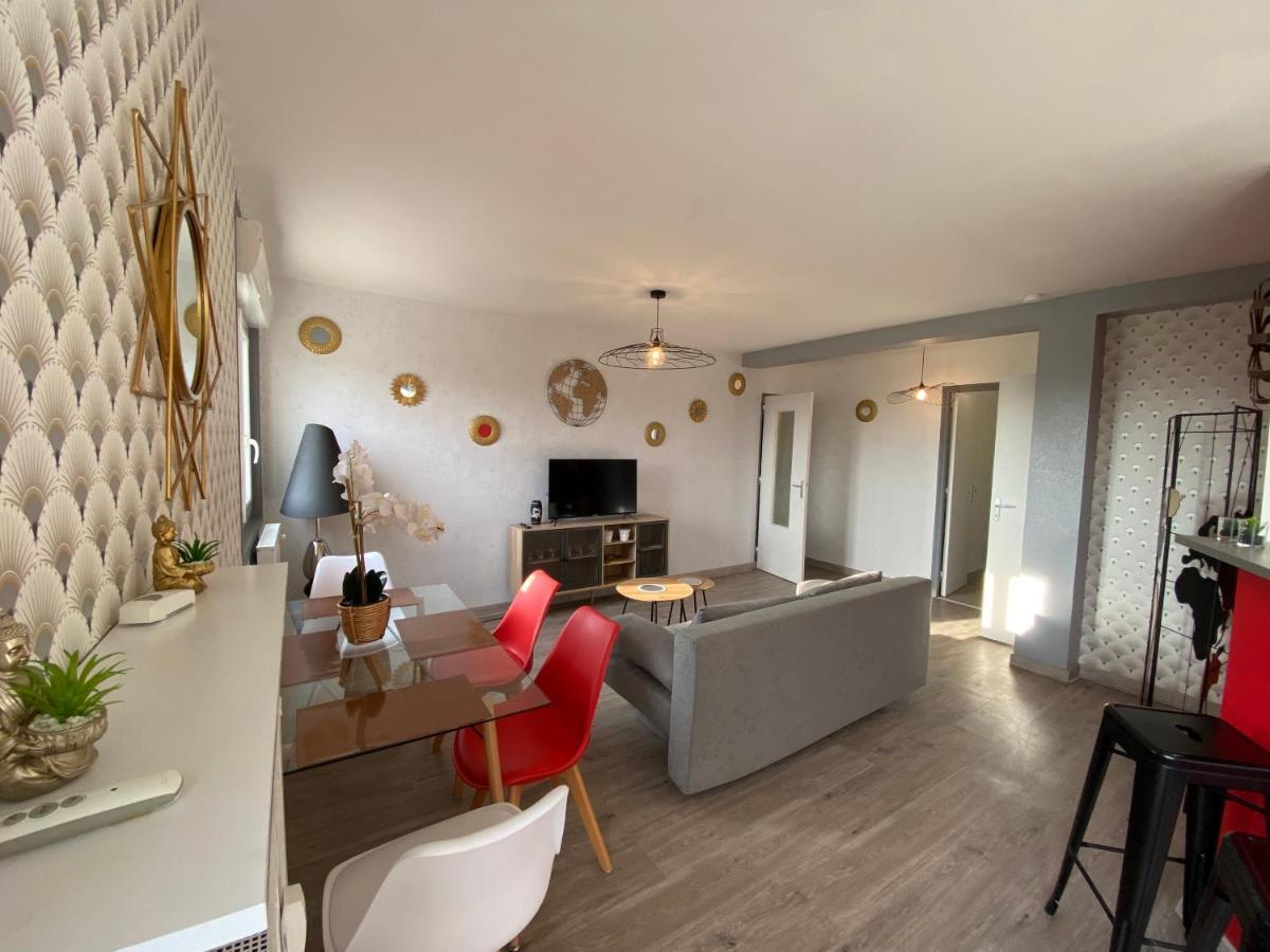 Panorama Balcony Apartment Pontorson Exterior foto